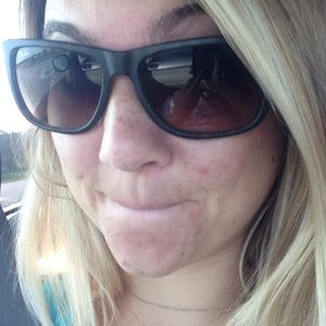 Meet your Posher, Angel